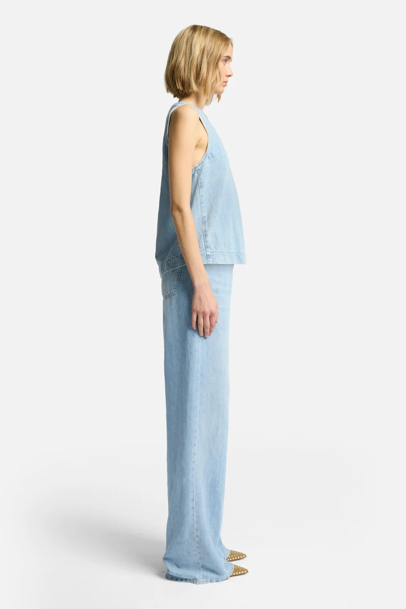 Indigo Linen Sleeveless Top in Kansas