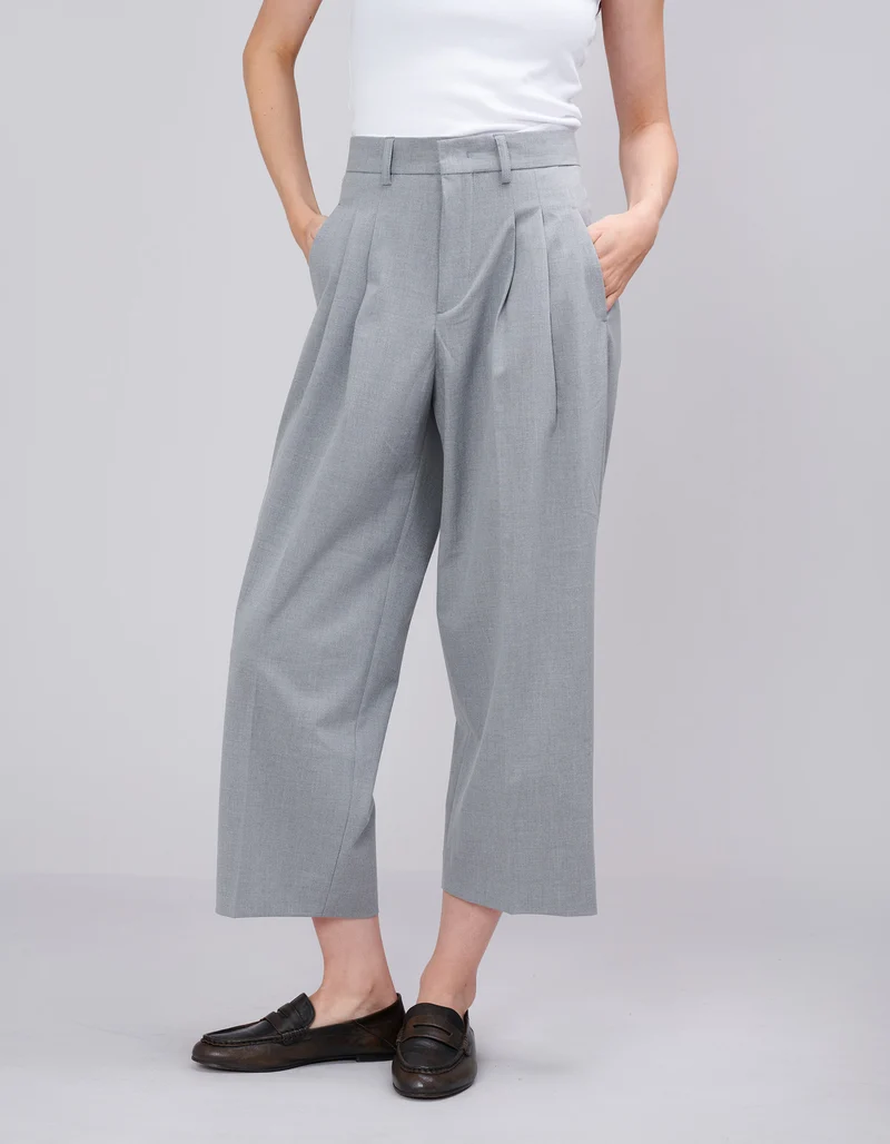 Cropped Bundfaltenhose Mila