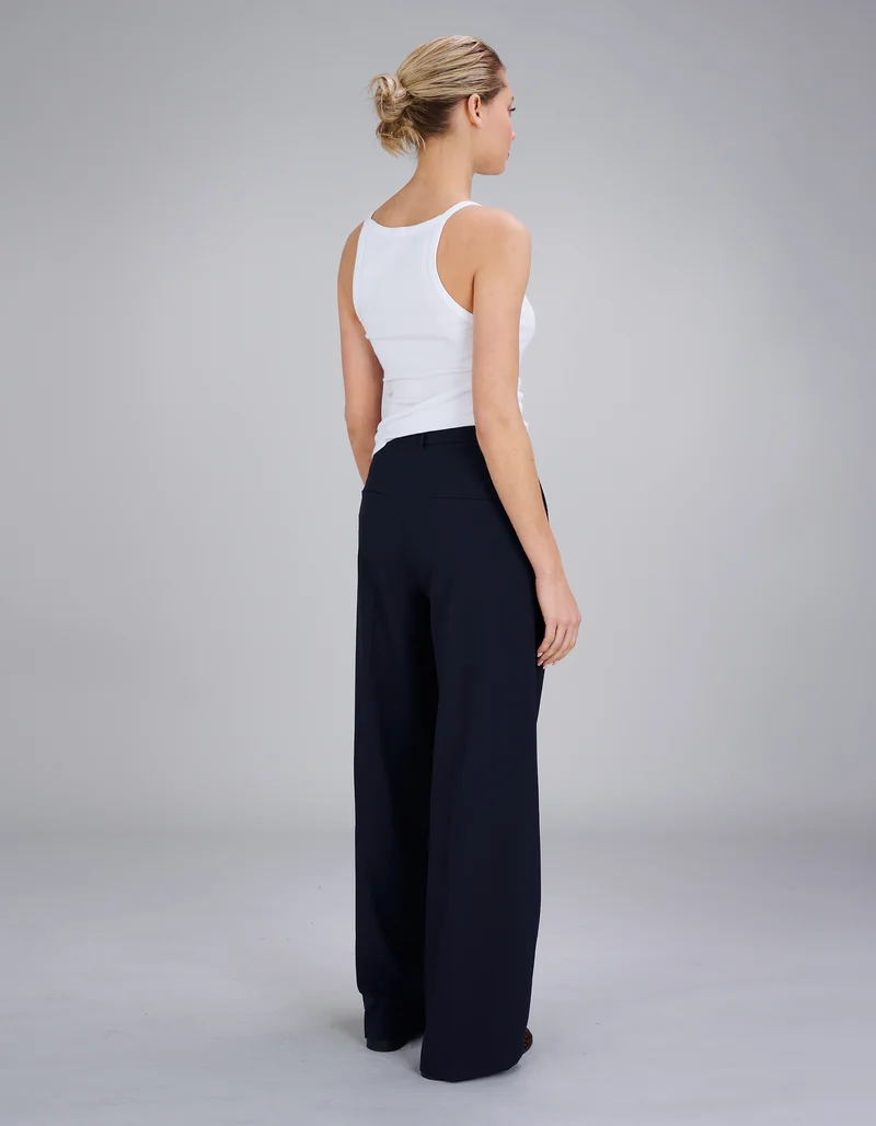 Wide-Leg Bundfaltenhose Josie