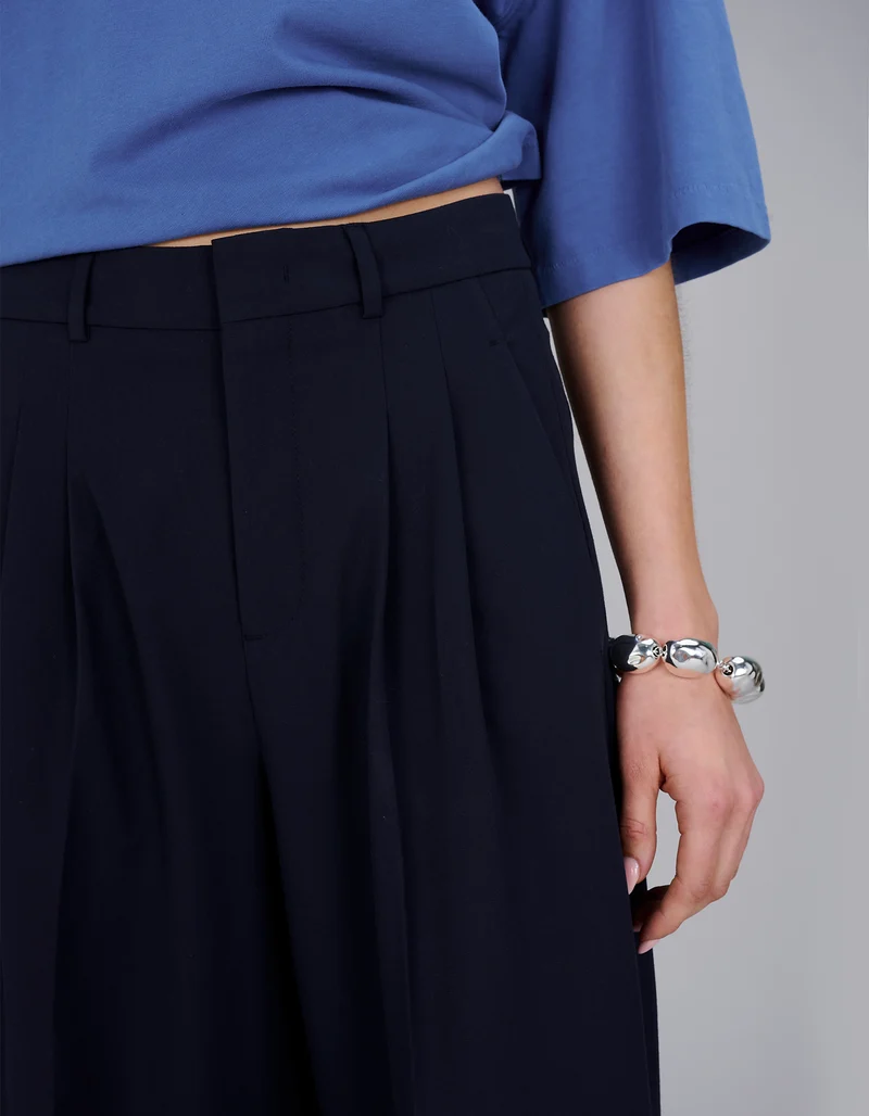 Cropped Bundfaltenhose Mila
