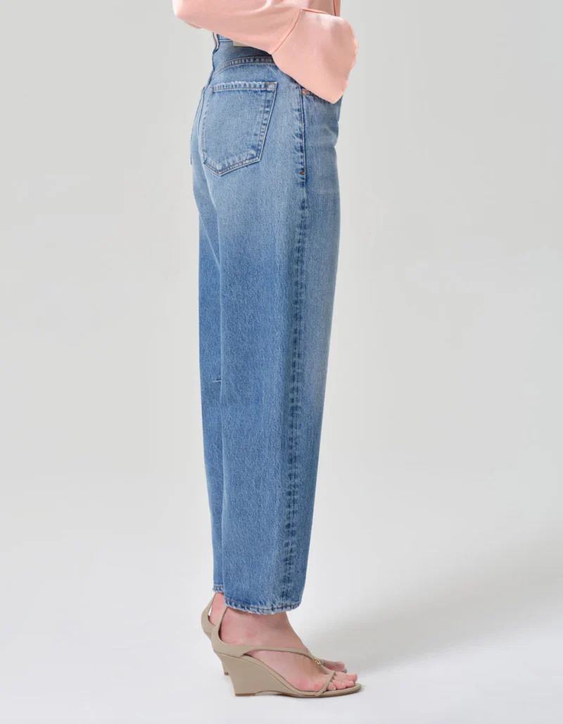 Relaxed High-Waist Barrel-Leg Jeans Miro
