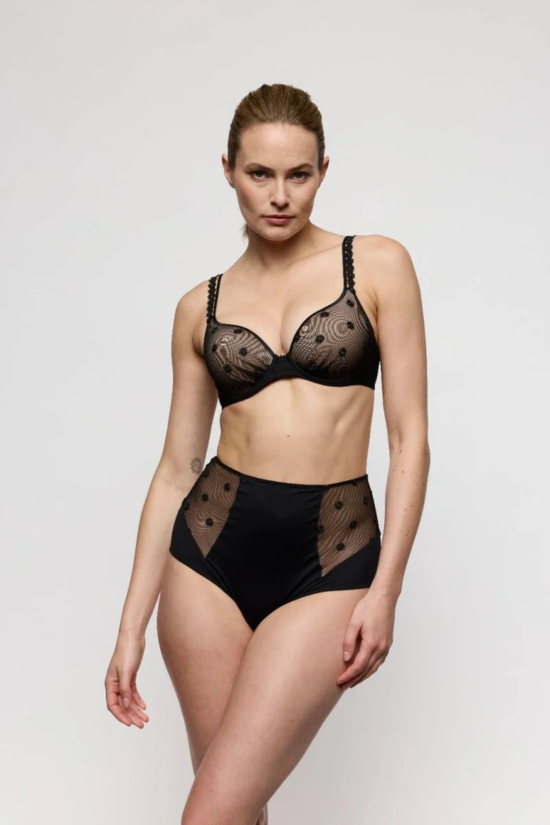 Unterlegter Marie Jo BH DAISY in Herzform in der Farbe Black