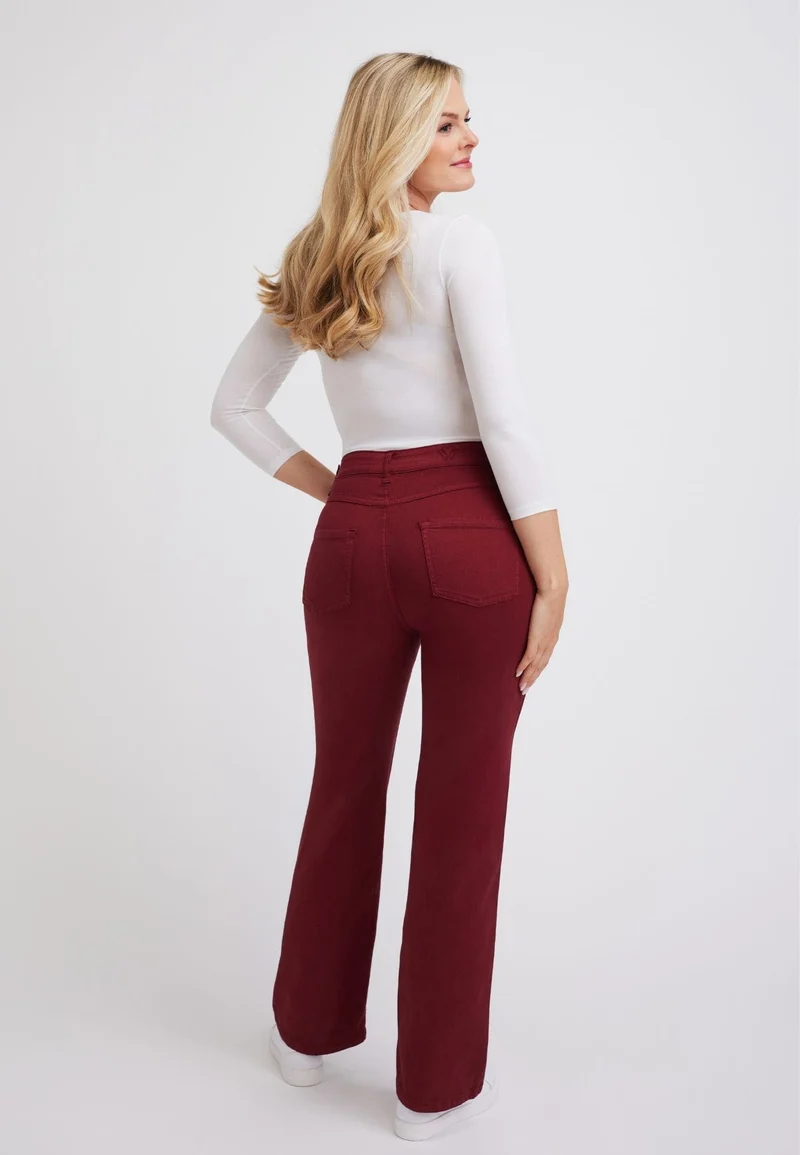 wonderjeans Relaxed Straight Burgundy