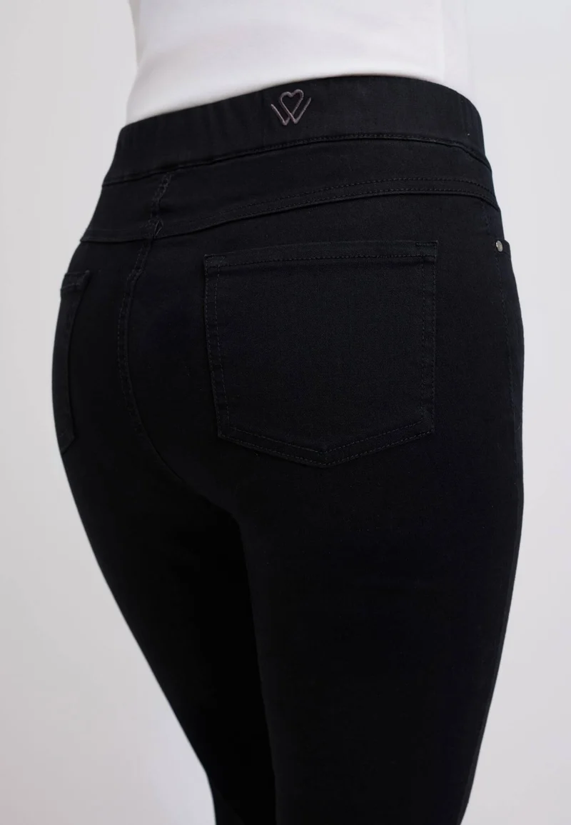 wonderjeans Classic Pull On Black