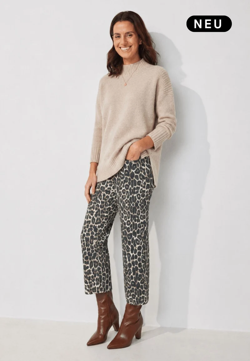 wonderjeans Relaxed Straight Ankle Leo Print