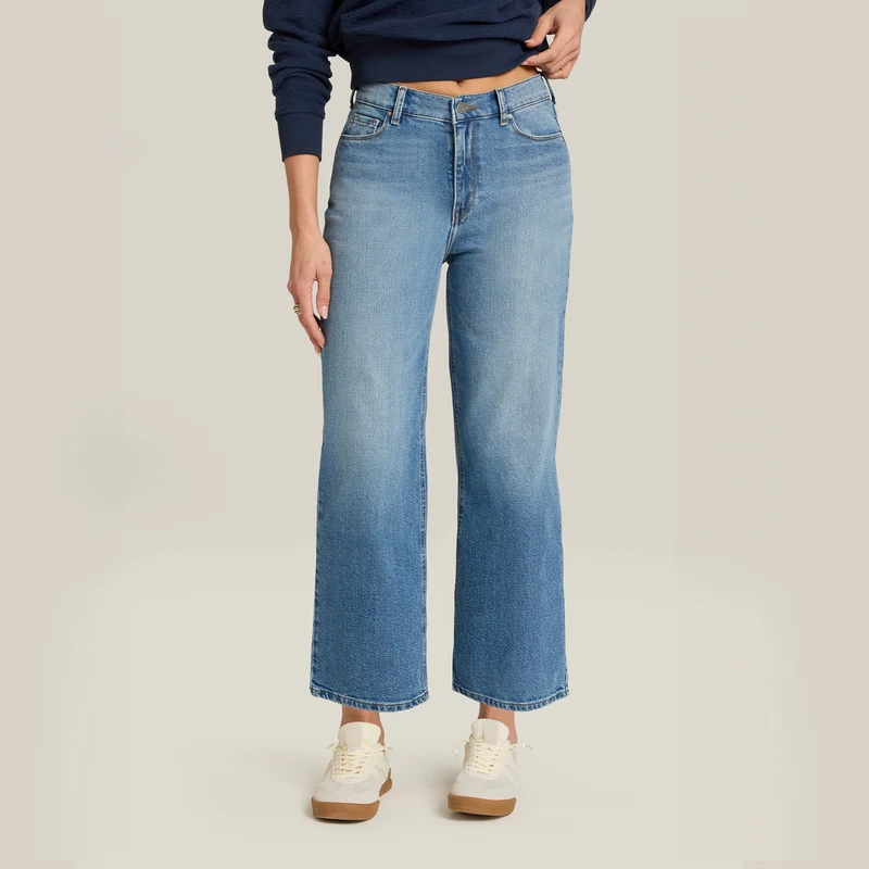 Cropped Straight Leg Gilmore Jeans