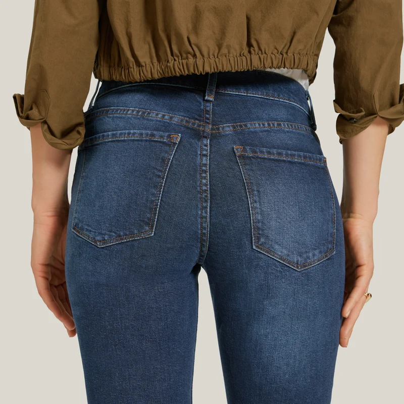 Slim Straight Ridge Jeans