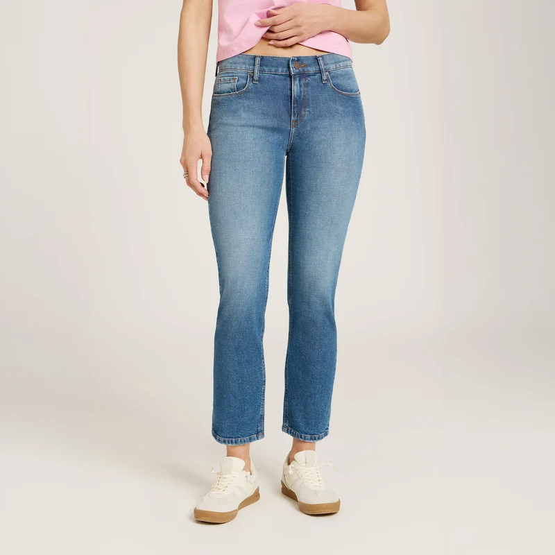Slim Straight Ridge Jeans