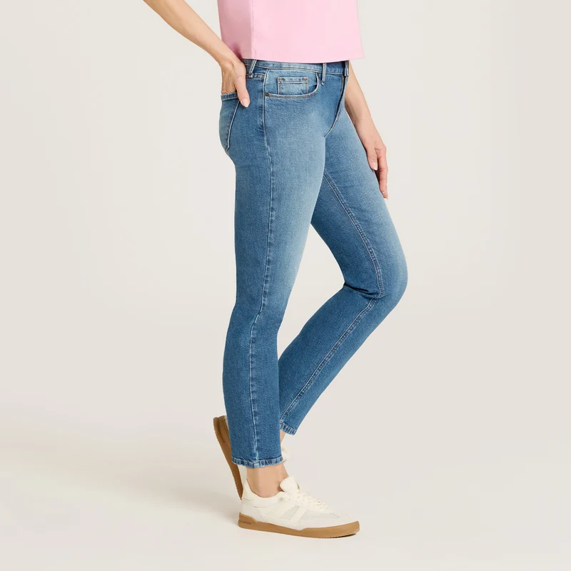 Slim Straight Ridge Jeans