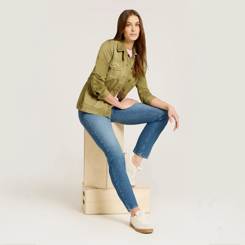 Slim Straight Ridge Jeans
