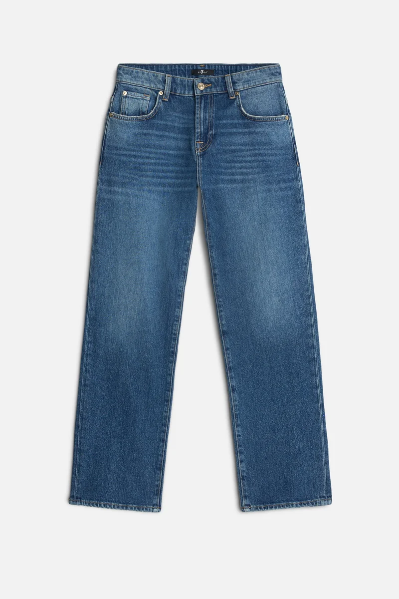 MANKIND Calie Straight in Explorer