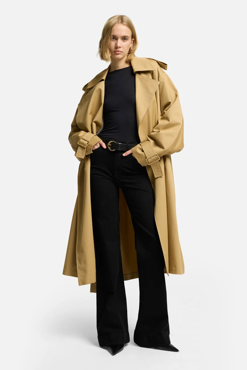 Oversized Cape Trench in Stratford