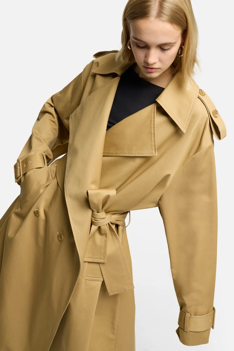 Oversized Cape Trench in Stratford