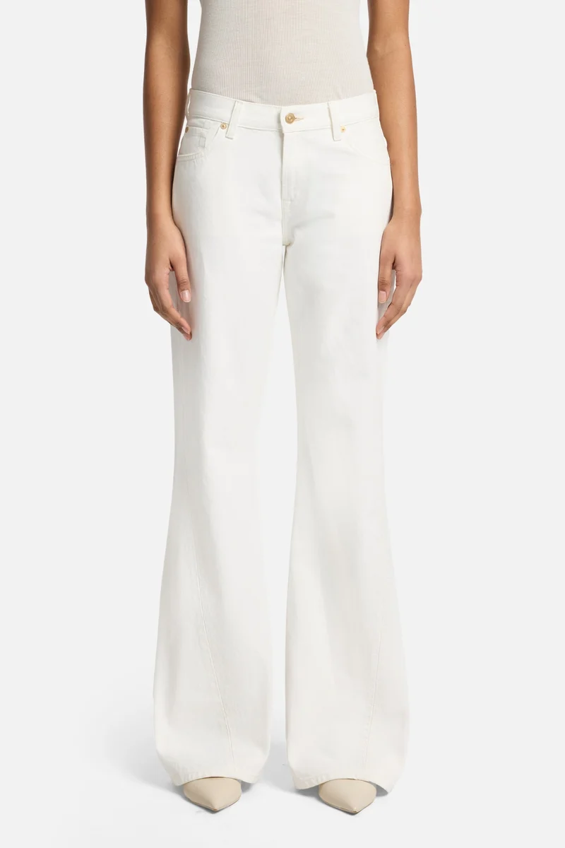 Slim Illusion Twisted Seam Spencer Flare in Milky Way