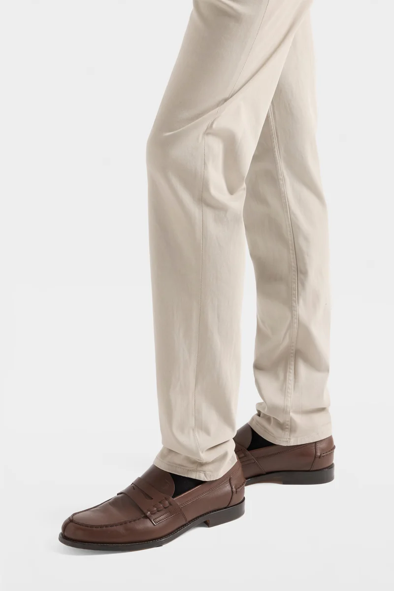 Luxe Performance Stretch Sateen Slimmy in Blade