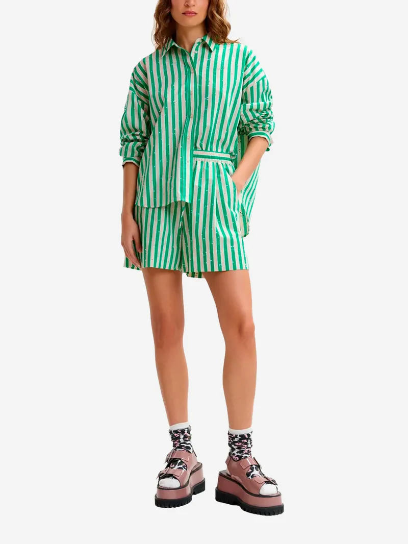 Camicia a righe in misto cotone crema e verde con decorazioni in strass