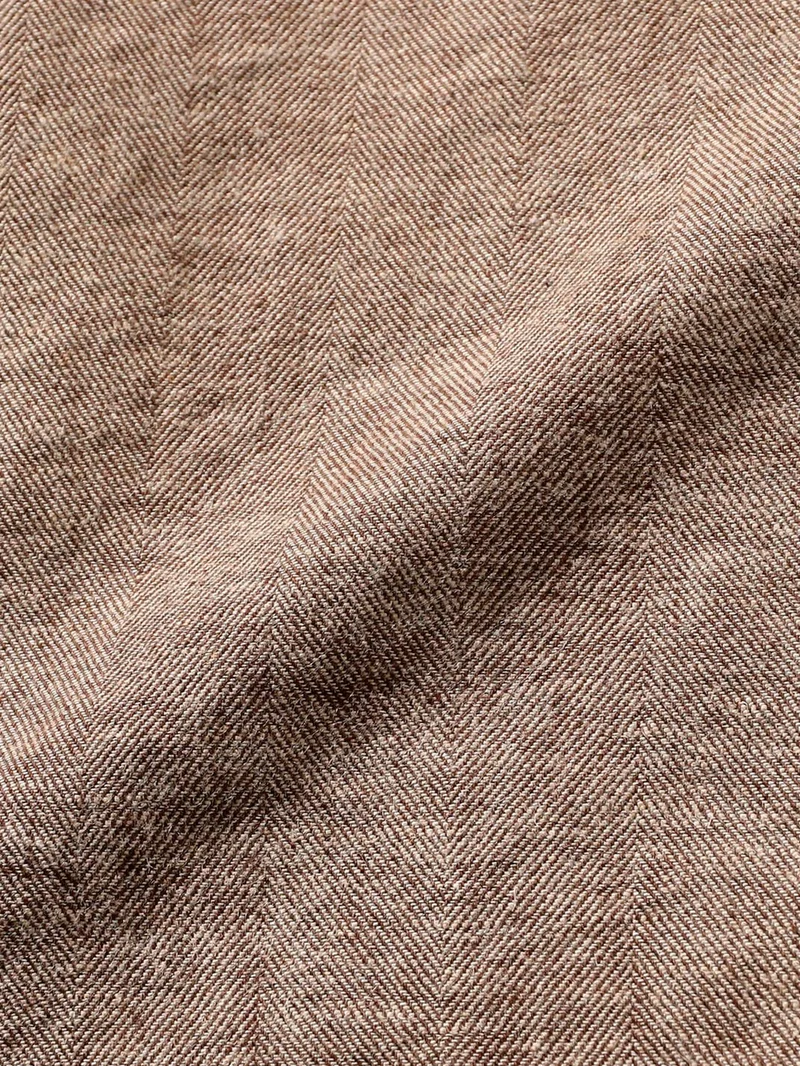 Camicia pullover marrone in misto lino con trama a spina di pesce e collo alla coreana