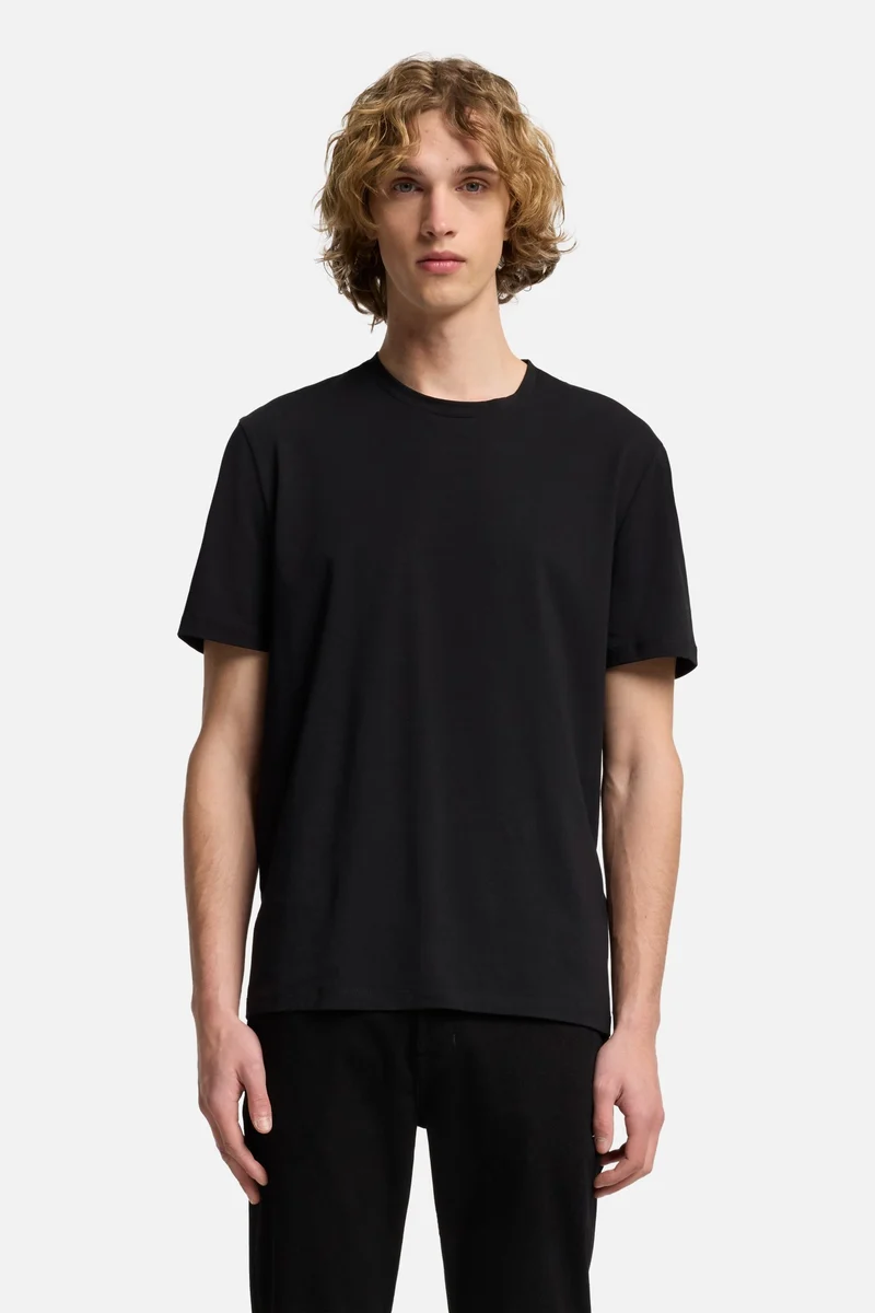 Luxe Performance Tee in Black