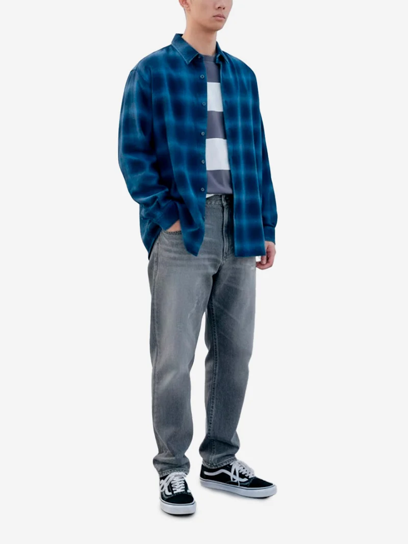 Camicia con motivo a quadri blu e nera relaxed fit