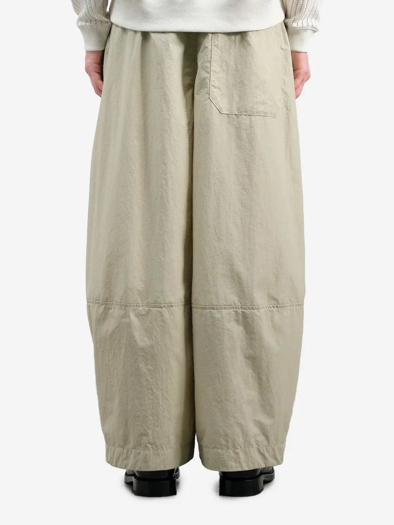 Pantaloni 'Deadbeat' pleated a gamba ampia beige stone