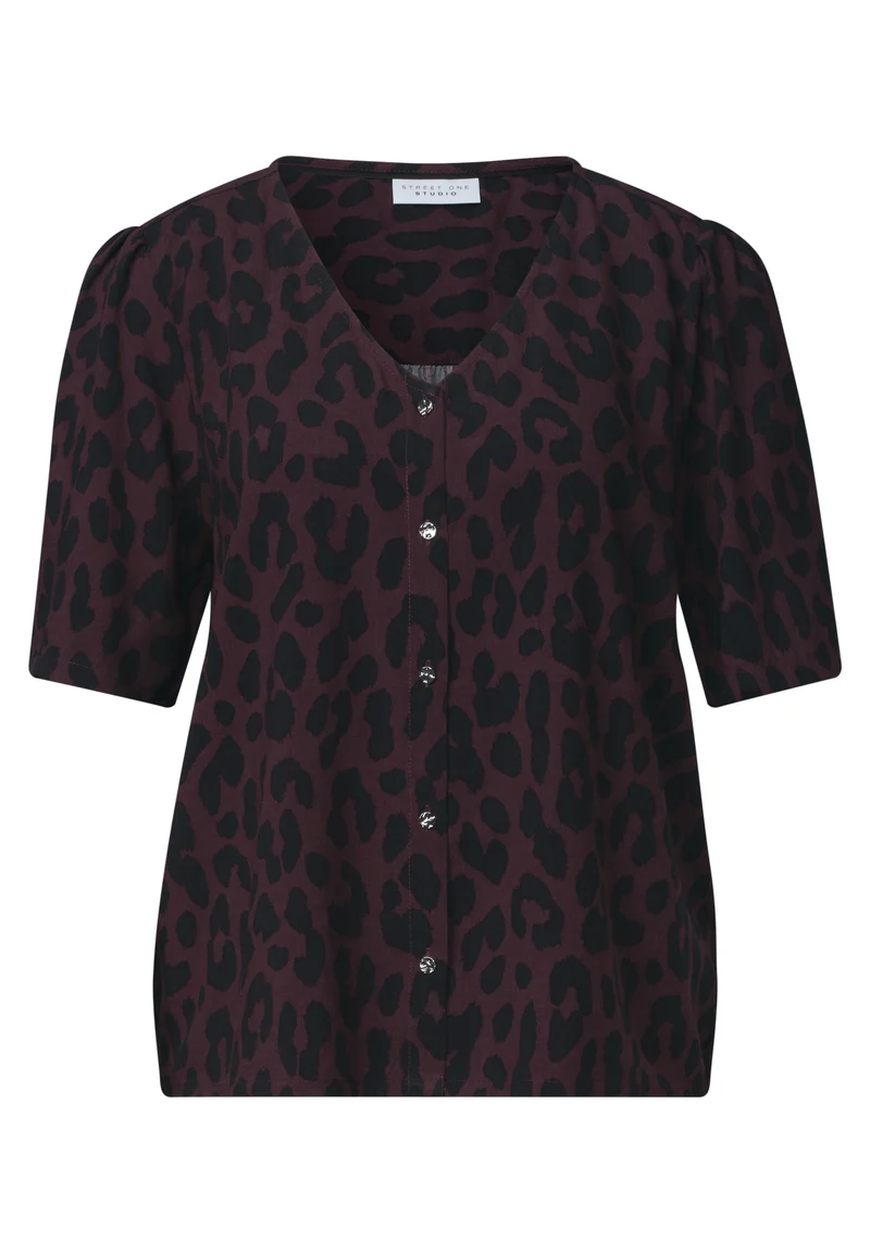 Studio_Buttoned V-neck blouse, very berry