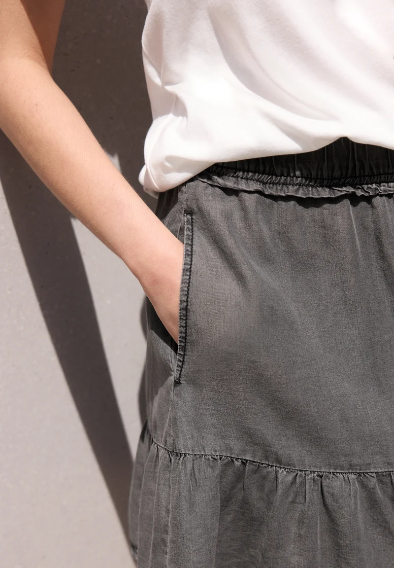 Studio_washed volant skirt_sol, tencel grey