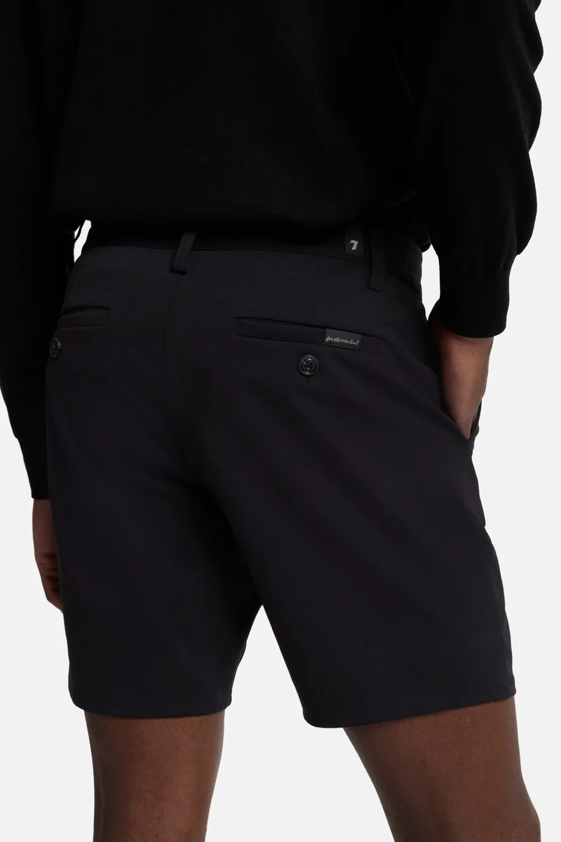 Double Knit Short in Black