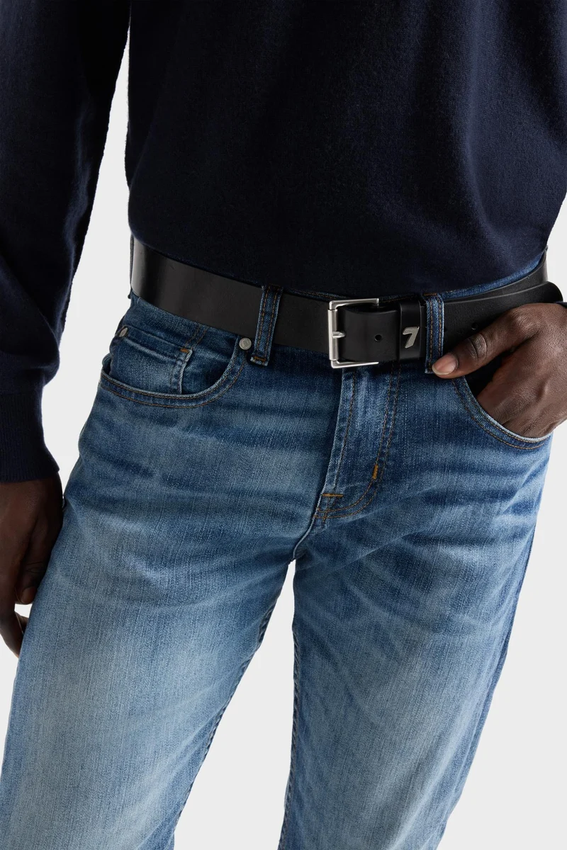 Classic Italian Leather Belt in Black