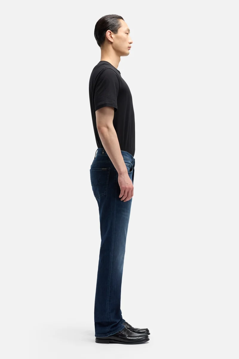 The Straight in Dark Blue