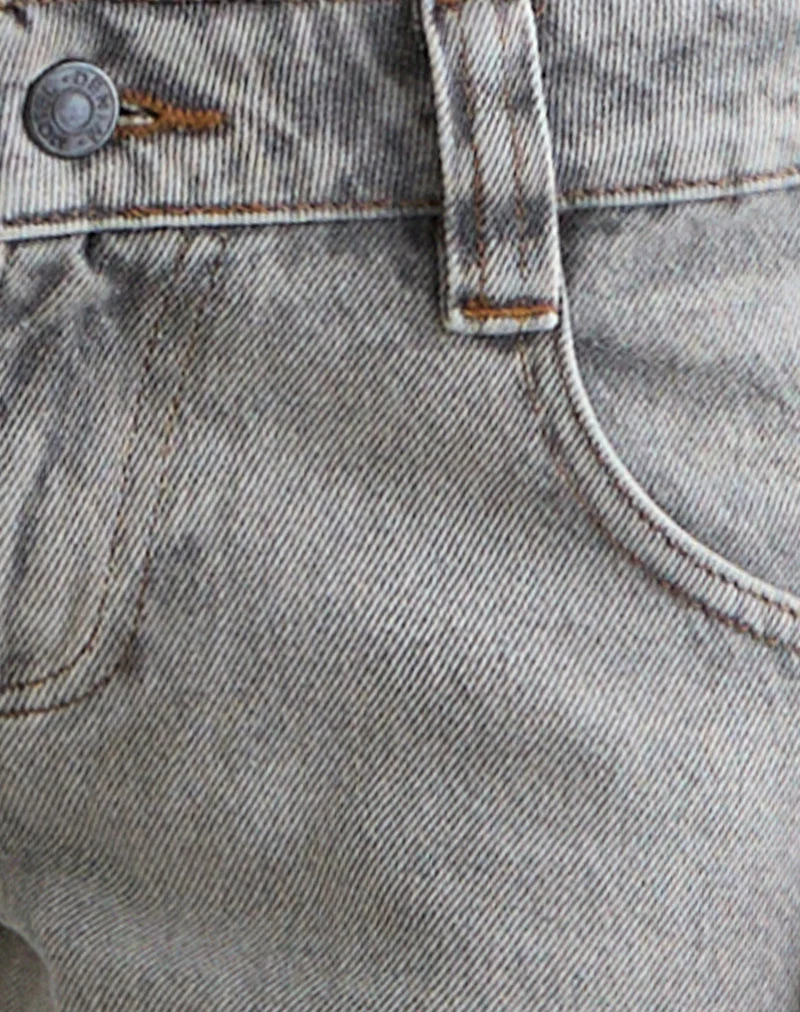 Jeans mit niedriger Leibhöhe und ausgestelltem Bein in gebleichtem Grau