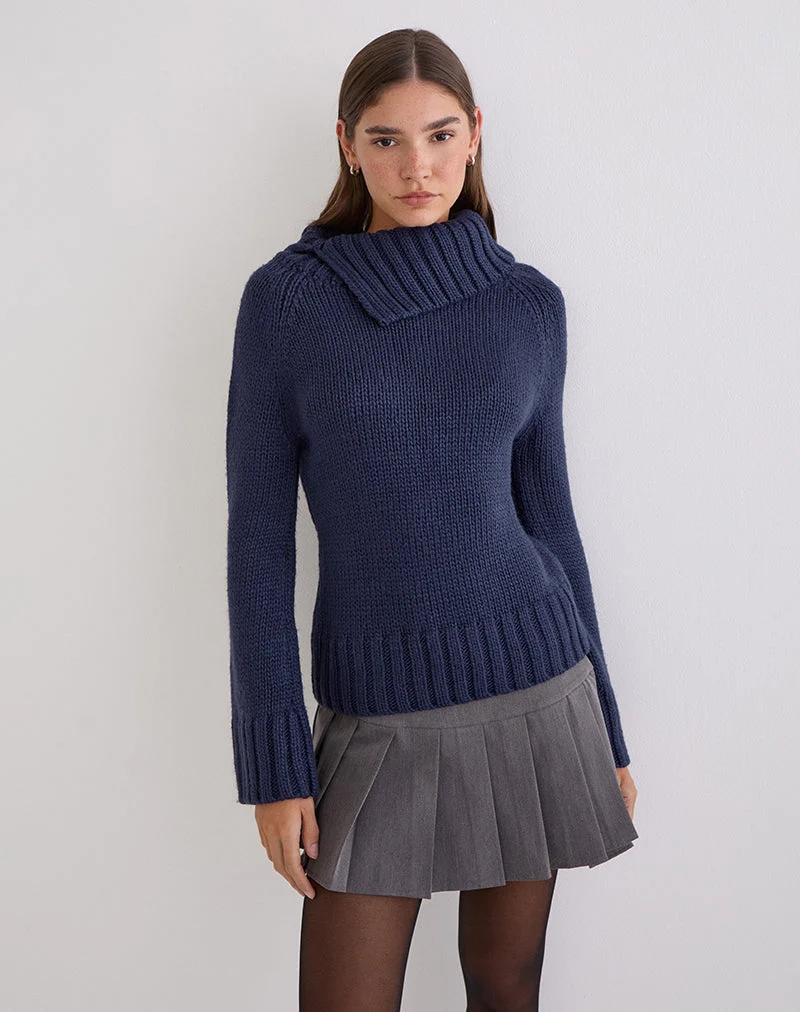Dajah Umschlagpullover aus Strick in Marineblau