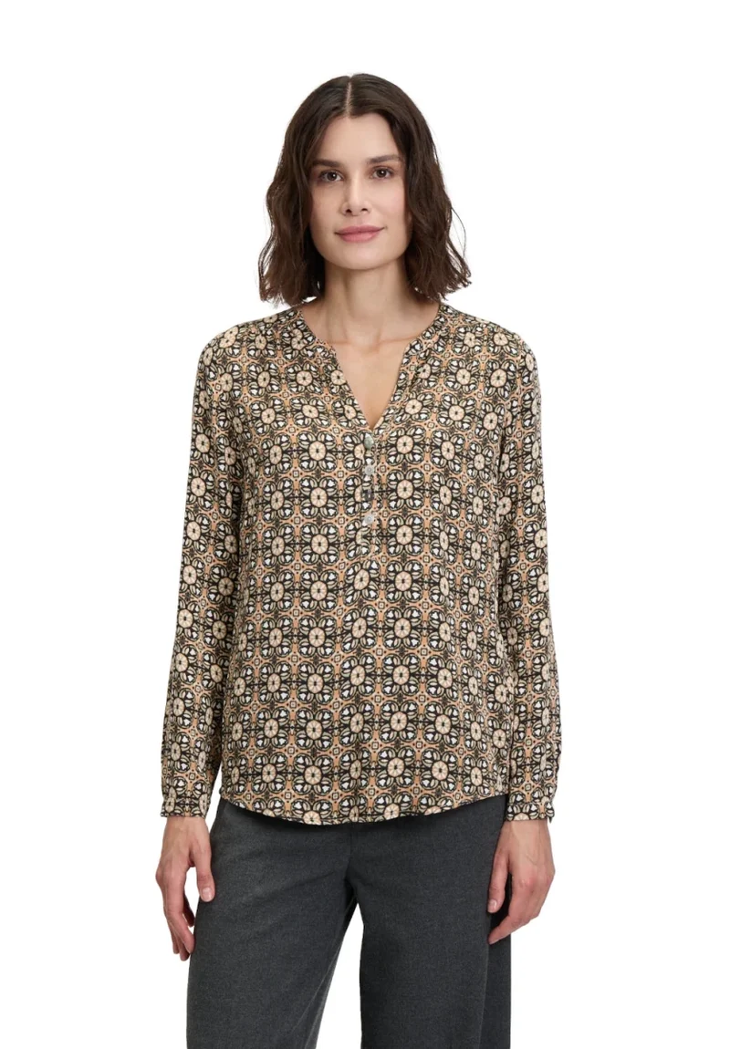 Cartoon Bluse in der Farbe Hellbraun
