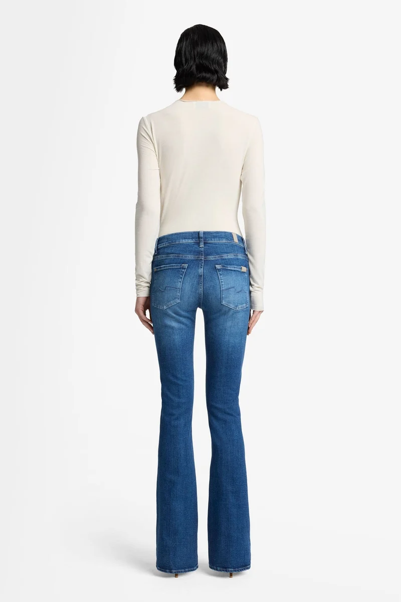 BOOTCUT in Slim Illusion Santa Monica