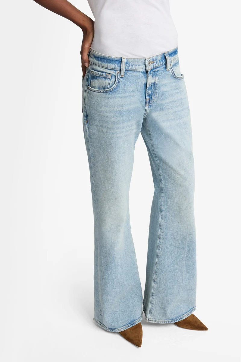 SPENCER FLARE in MANKIND Ode To
