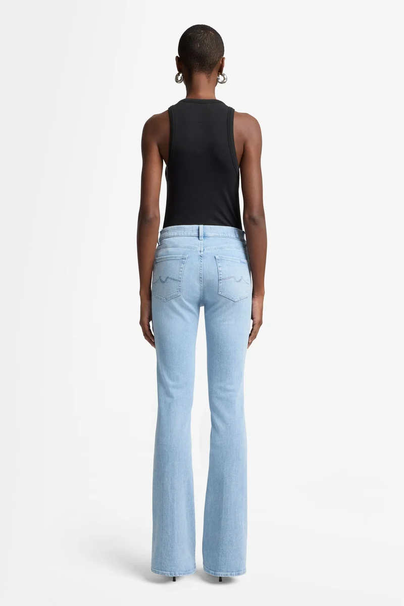 BOOTCUT in Slim Illusion Olina