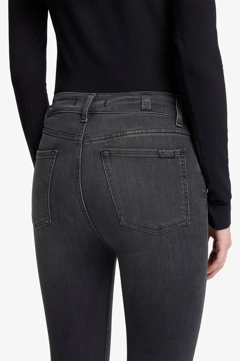 AUBREY in Slim Illusion Mistery