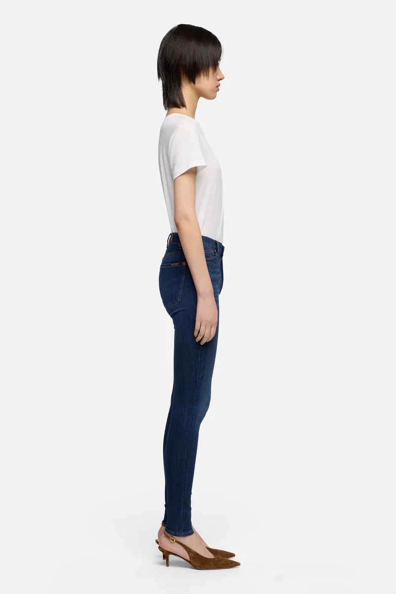 THE SKINNY in Slim Illusion Starlight
