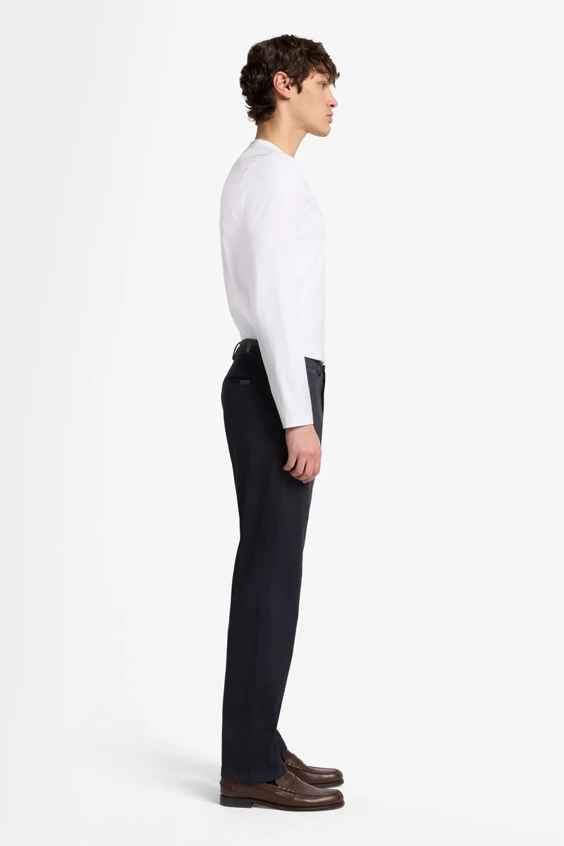 STRAIGHT CHINO in Luxe Performance Sateen Vulcan