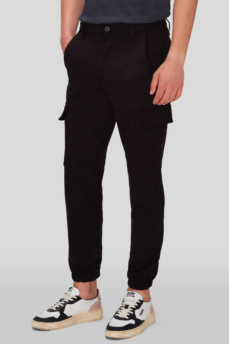 TRAVEL CARGO JOGGER in Double Knit Black