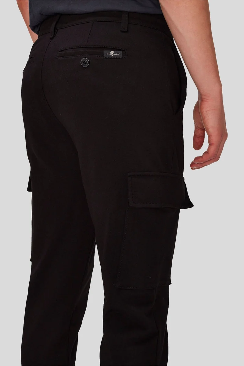 TRAVEL CARGO JOGGER in Double Knit Black