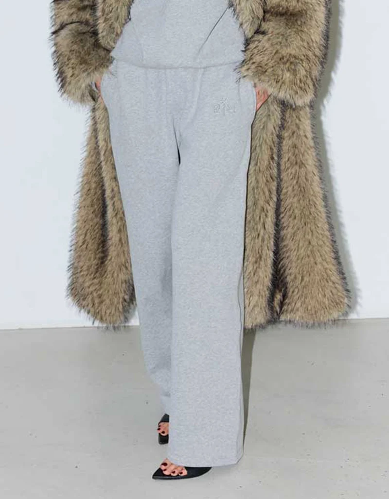 Bestickte Wide-Leg Jogginghose