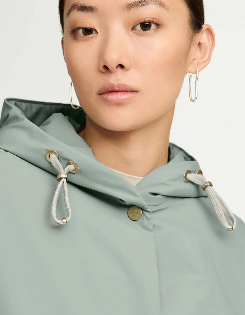 Jacke Ease mit Kapuze