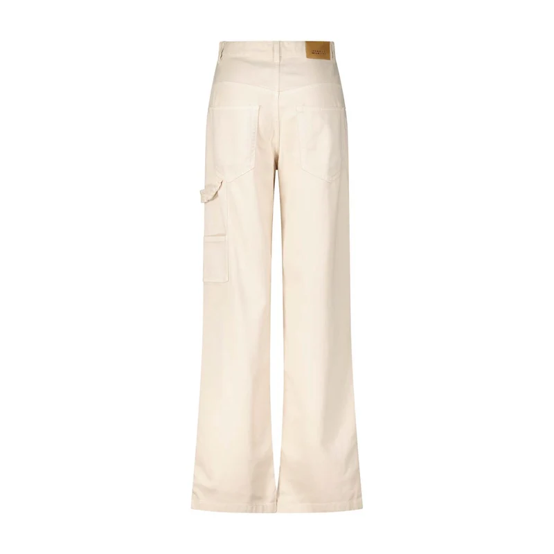 High-Waist Jeans Bymara