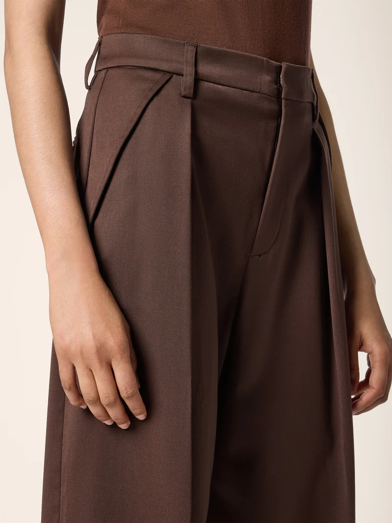 Vicky — Pants in Stretch Wool Satin