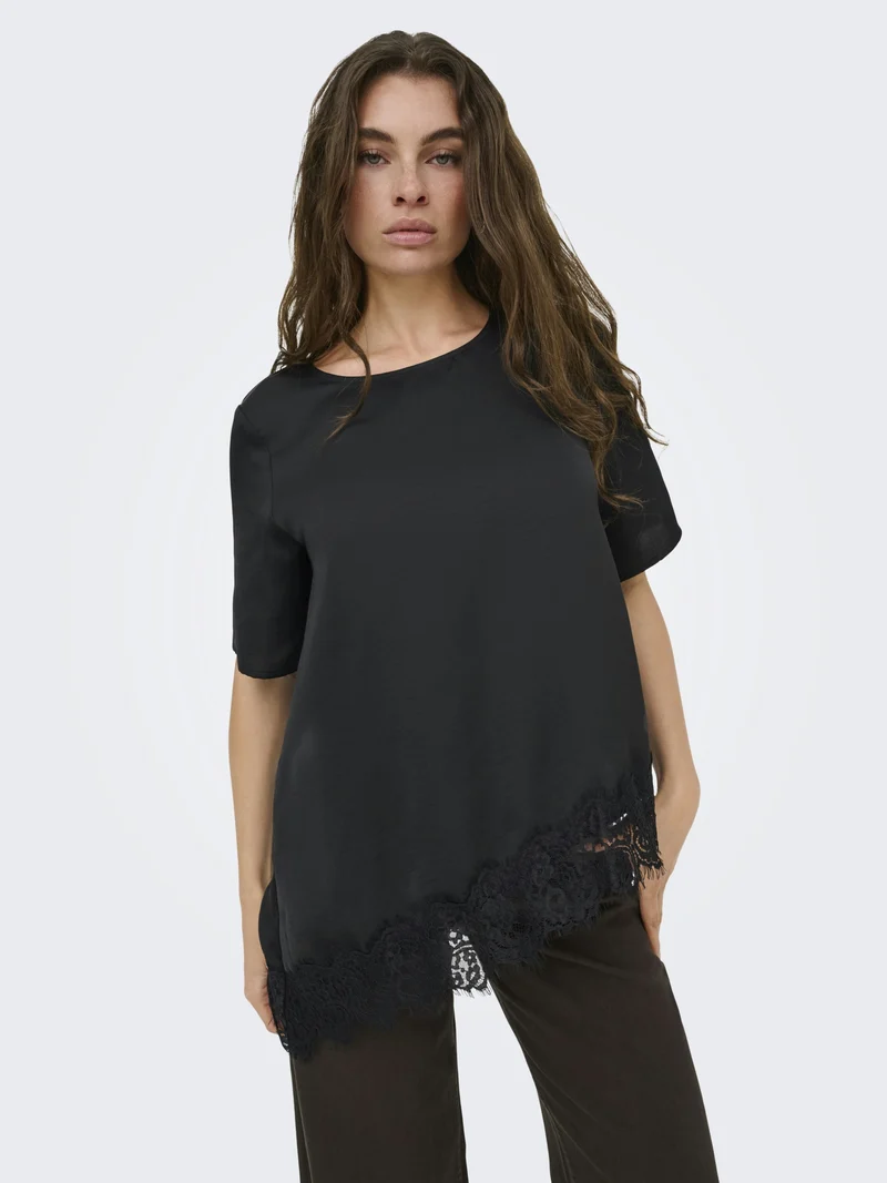 JDYURBA S/S ASSYMMETRIC TOP WVN EXP, Black/BLACK LACE