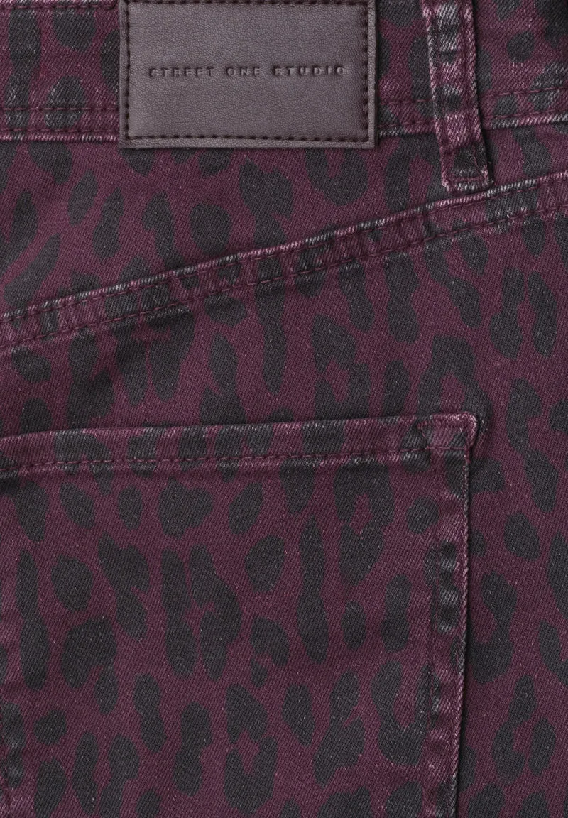 LTD QR_Studio Style Barrel Fit, burgundi printed wash