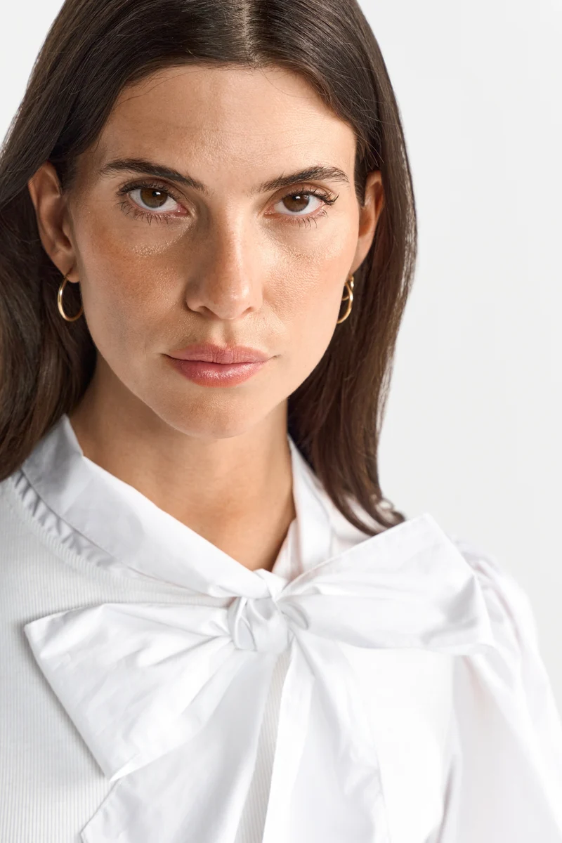 Mat Mix Blouse with Bow, white