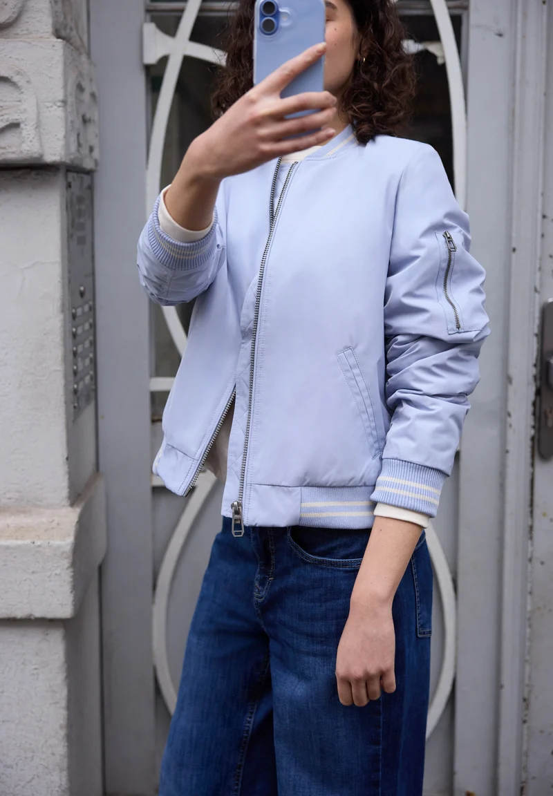 Studio Bomber Jkt, sky lavender blue