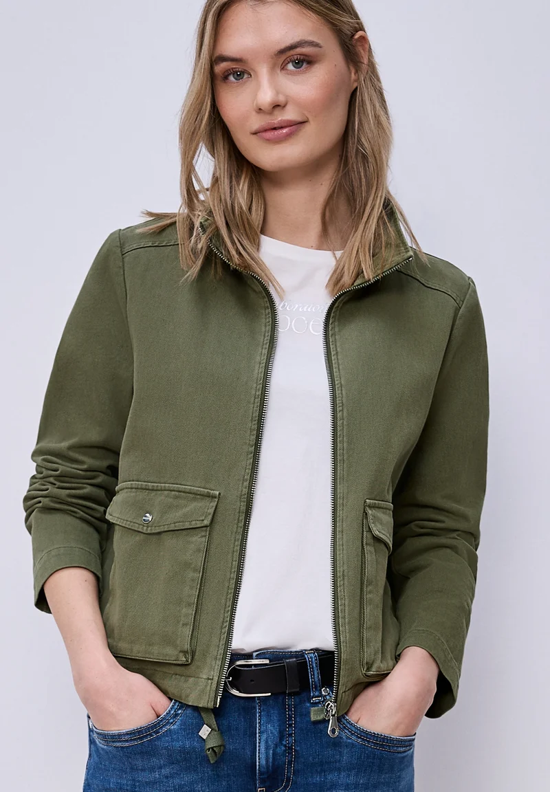 Washed Cotton Jkt w. Stand Up, Dark Vetiver Green