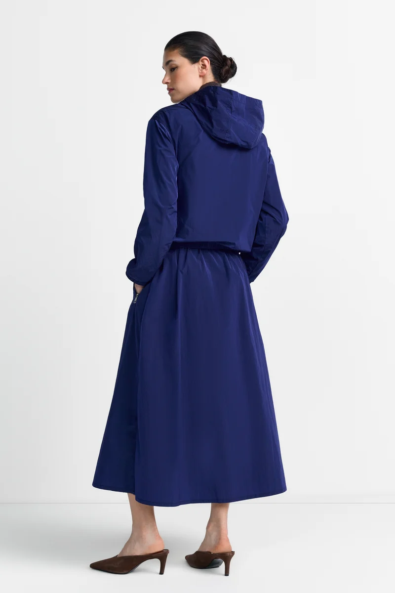 Short Hooded Wind Breaker, midnight blue